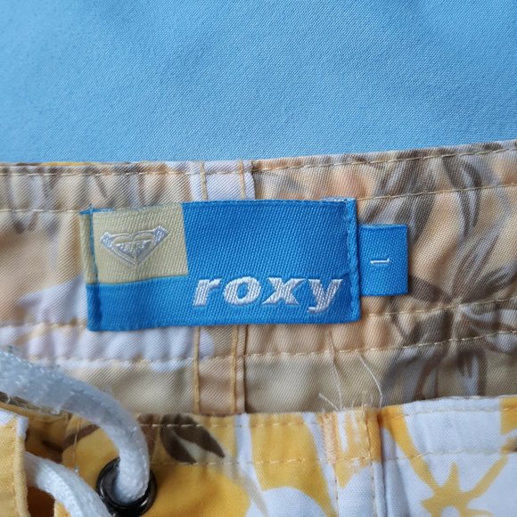 Roxy yellow palm print board shorts - Picture 6 of 9